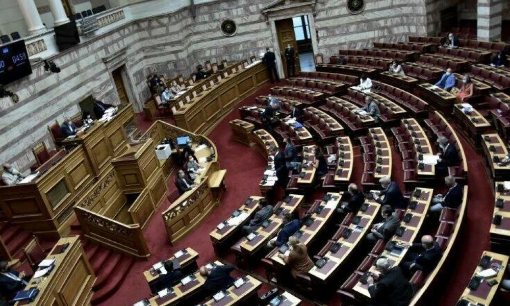 Βουλή: Ψηφίσθηκε η απαλλαγή από τον ΕΝΦΙΑ στα ακριτικά νησιά